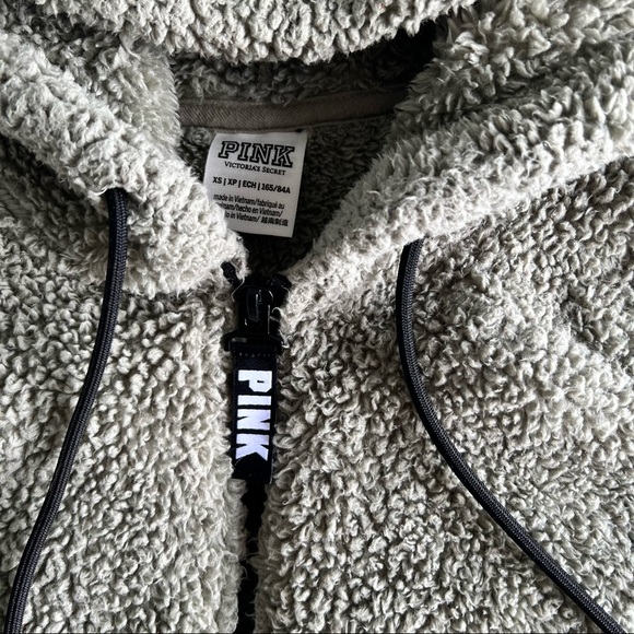 PINK Sherpa **MOVING SALE EVERYTHING MUST GO** - Picture 3 of 7